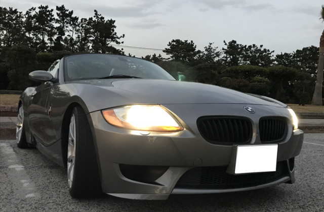 BMW Z4(E85) 3.0i 5AT 正面